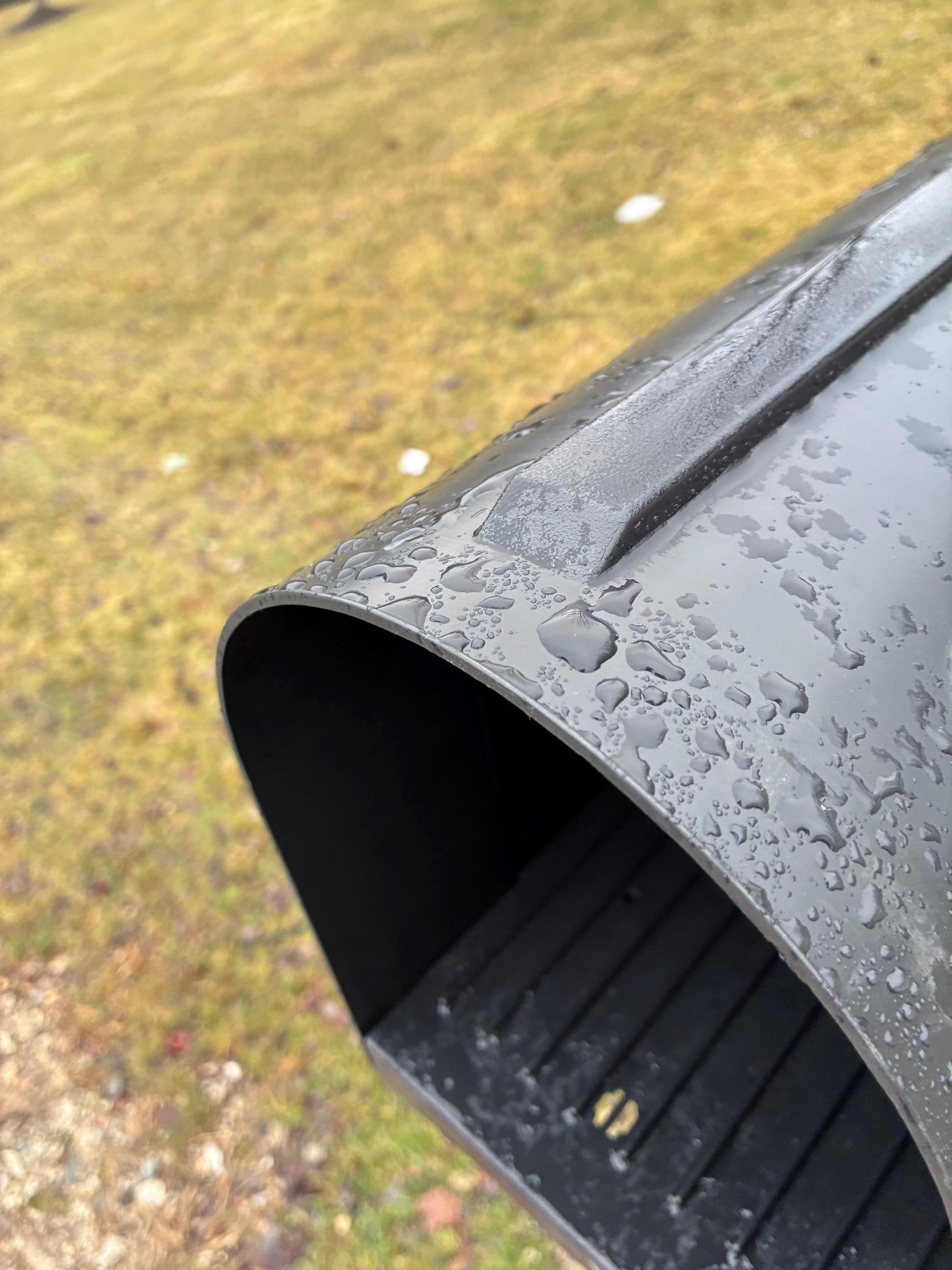 New 3D printed replacement door for Design 6 plastic mailbox