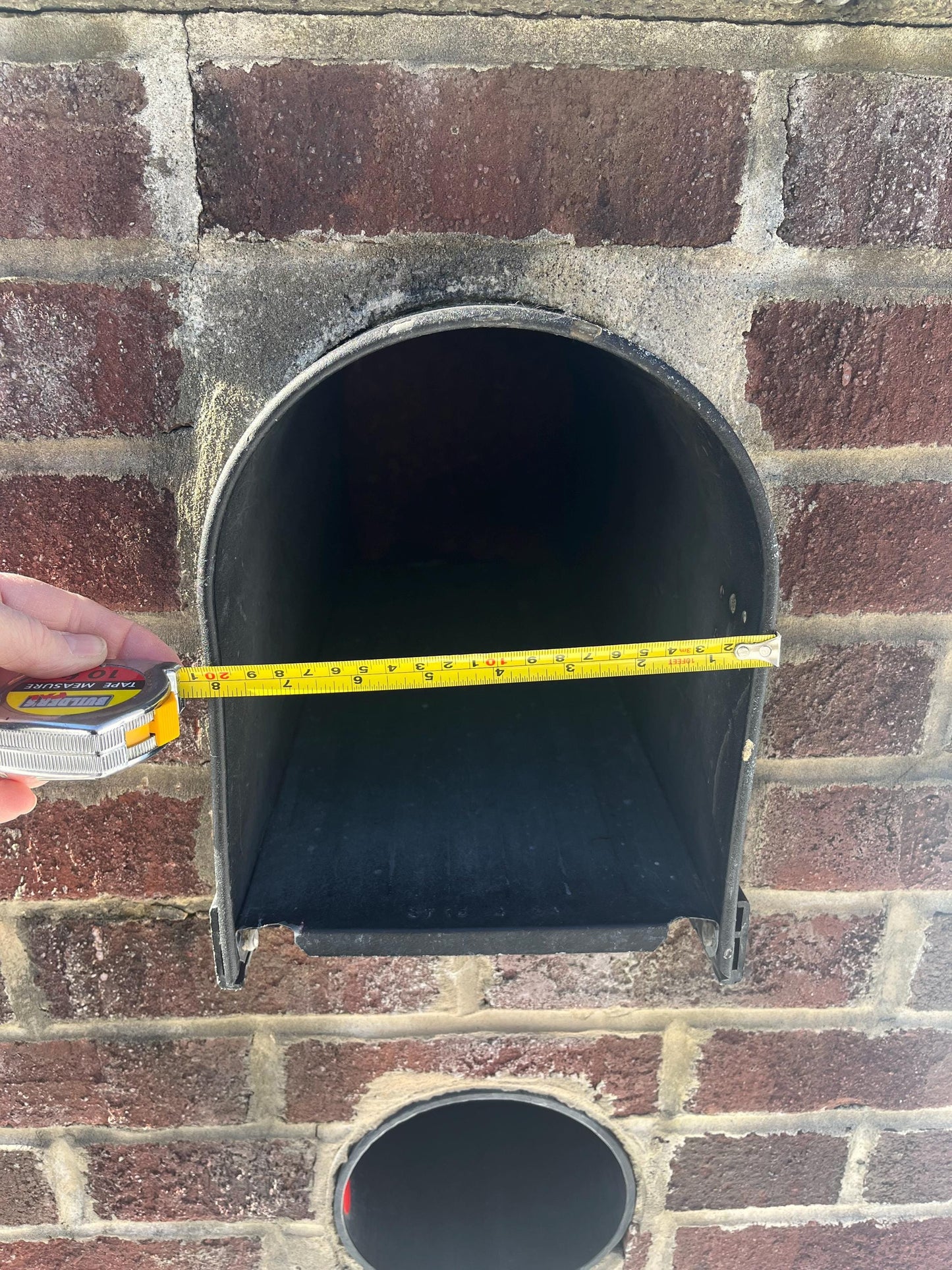 Design 5 mailbox hinge hole location