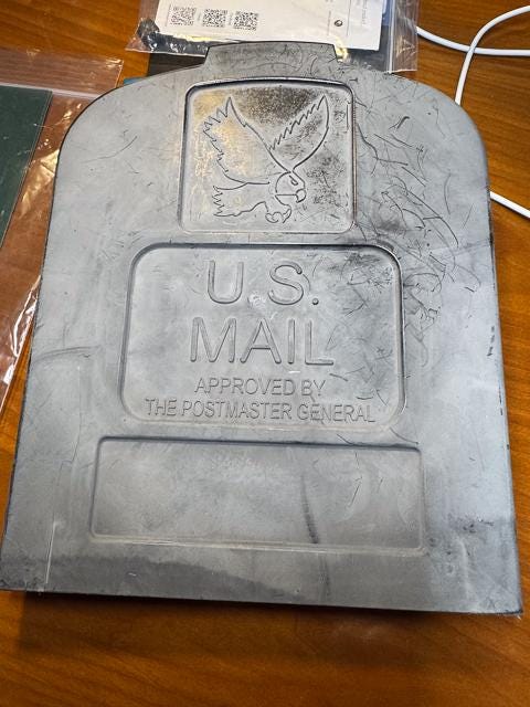 New 3D printed replacement door for Design 9 plastic mailbox