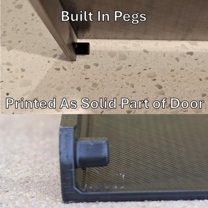 Built-in pegs printed as a solid part of the replacement door