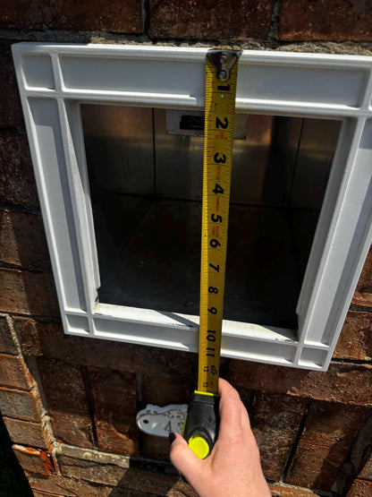 Square mailbox opening height measurement